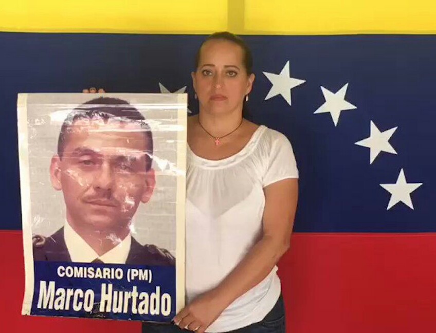 jolcesal's tweet photo. Desde el 15 de diciembre de 2019, cuando cumplió su condena a 16 años y 8 meses de prisión por los sucesos del 11 de abril, el subcomisario MARCO HURTADO debió estar en libertad. La jueza ADA MARINA ARMAS lo mantiene ilegítiimamente privado de libertad. #LiberenAMarcoHurtado https://t.co/NhpXqlHolY