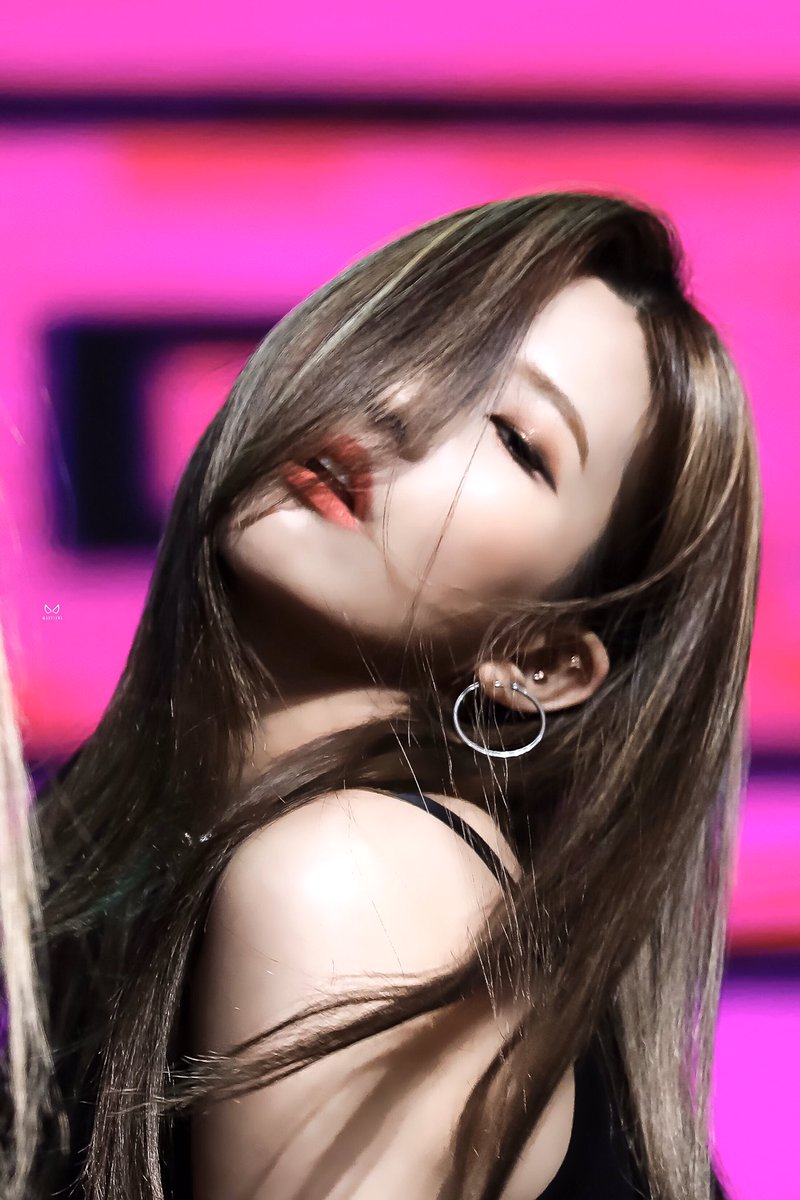 marry_jeon826's tweet photo. 190528 대진대

#전소연 #Soyeon #소연 
#여자아이들 #G_I_DLE @G_I_DLE https://t.co/pmyBDPw204