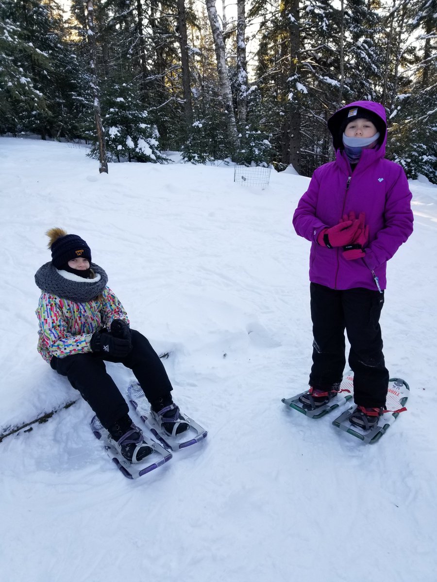 WEMSWolfRidge's tweet photo. 2B snowshoeing https://t.co/yXokWbpNGP