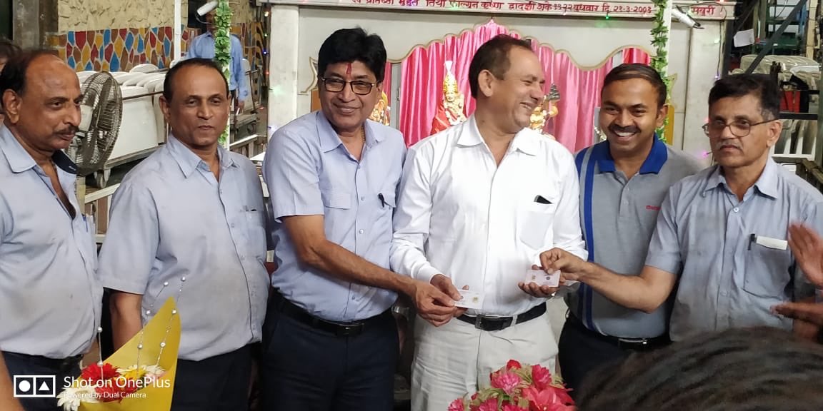 satyyavachan's tweet image. My dad is retiring after 33 long years from Mahindra &amp;amp; Mahindra. 
Can you guys please RT and help me get @anandmahindra share his wishes for my dad? He would be absolutely delighted to hear from him