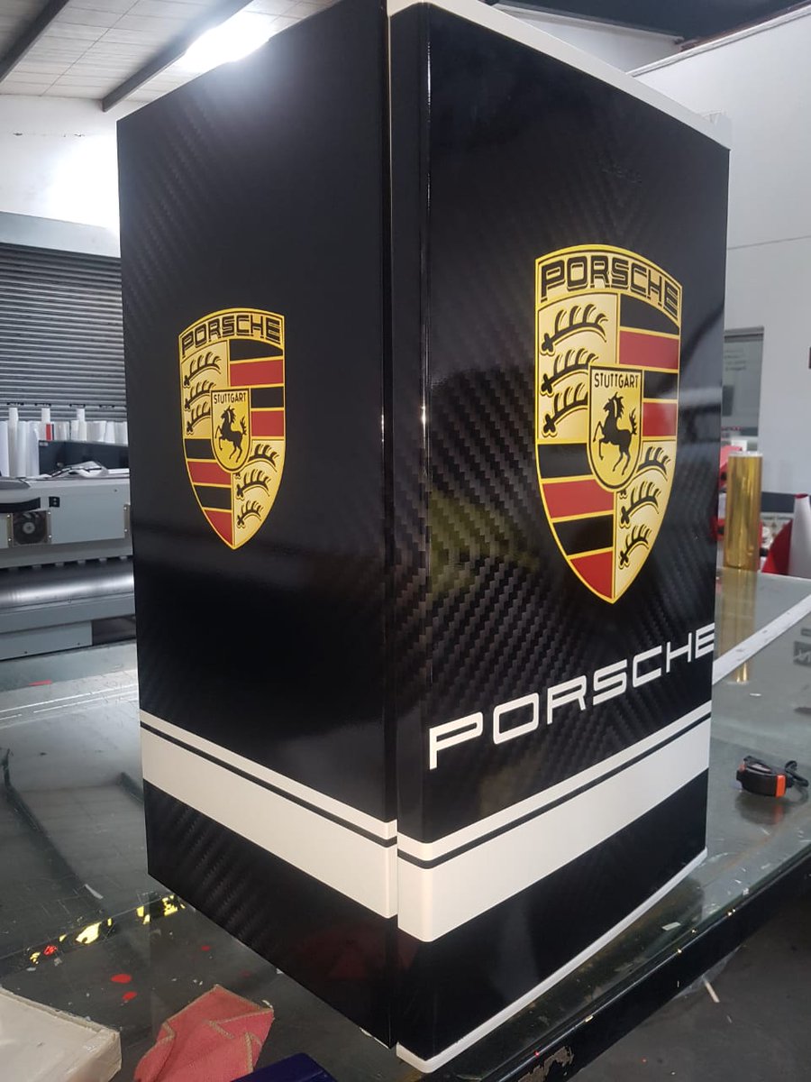WrappersZA's tweet photo. #HeyBabe can you please:
Customise My ride.
Customise My fridge.
Customise My laptop.
We Wrap It All In Vinyl.
We Come To You. At Your Chosen Time.
#IHaveMadeALotOfMistakesBut I saved money wrapping my car in vinyl wrap at @Wrapperz1
#CustomiseYourLife #wrap #car #laptop https://t.co/8wcpZ5OEHH