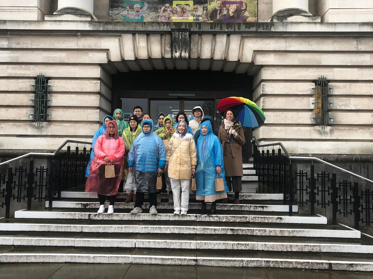 UniNottinghamIC's tweet photo. WeLink agents visited us yesterday and we all had a great time! They brought the colour to a rainy day πβοΈβ¨ Take a look at the photos!
#kaplanlife #yourpathyourway #agentvisit https://t.co/tIhFh4IaY8