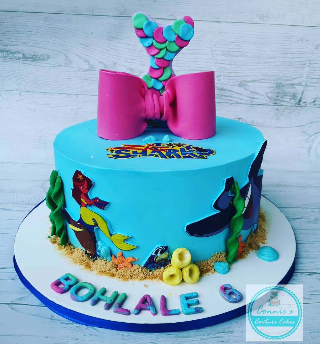 Babes Wa Makhekhe A Babe Who Keeps Her Word Themed Cupcakes For January Orders