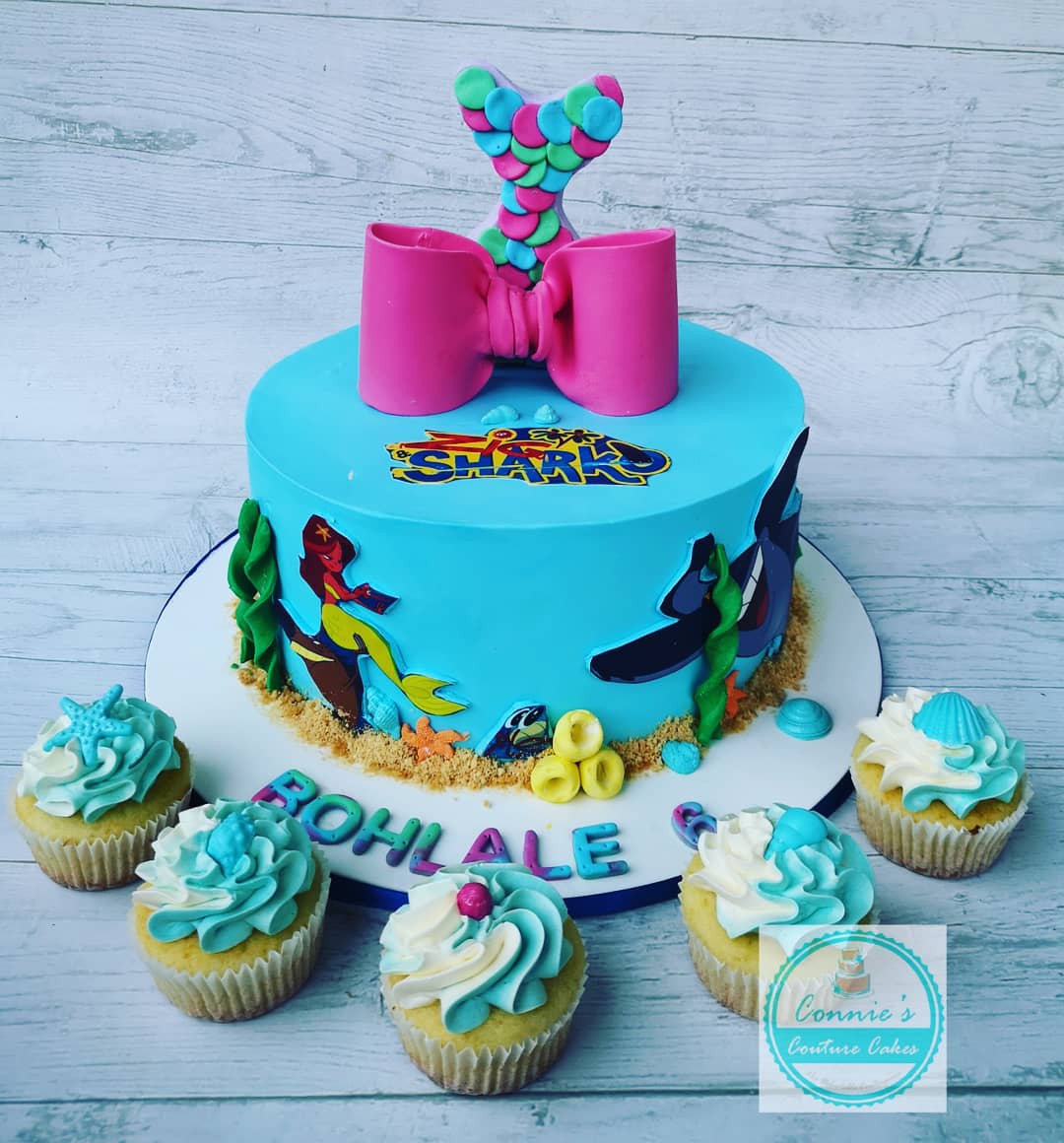 Babes Wa Makhekhe A Babe Who Keeps Her Word Themed Cupcakes For January Orders