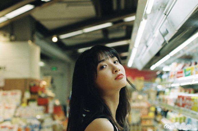 QQFAN2020's tweet photo. Name : Gě XīnYí
Birth : 1998.12.29
Group : Gramarie
Favorite Artist : BLACKPINK, (G)-IDLE
#GeXinYi #Gramarie https://t.co/RGuZqnozxi