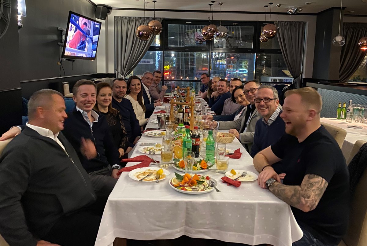 orgadata's tweet photo. Za nami bardzo udane spotkanie z naszym partnerem Elumatec - oddział Polska 🇵🇱🇩🇪 W trakcie intensywnej wymiany wiedzy i doświadczeń, znaleźliśmy też czas na przyjemności. #elumatec #orgadata #business https://t.co/CaRQuw1TeT