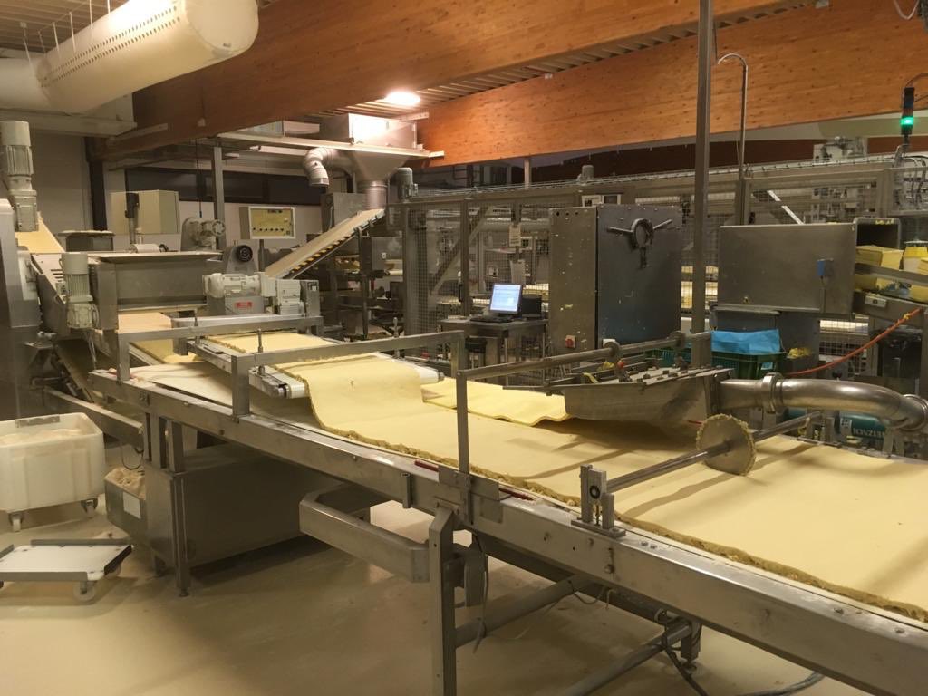 wellocksfood's tweet photo. Great for our purchasing team to visit @pidyuk this week. Learning about their products and how we can increase our range! #wellocks https://t.co/QO4gdvgTID
