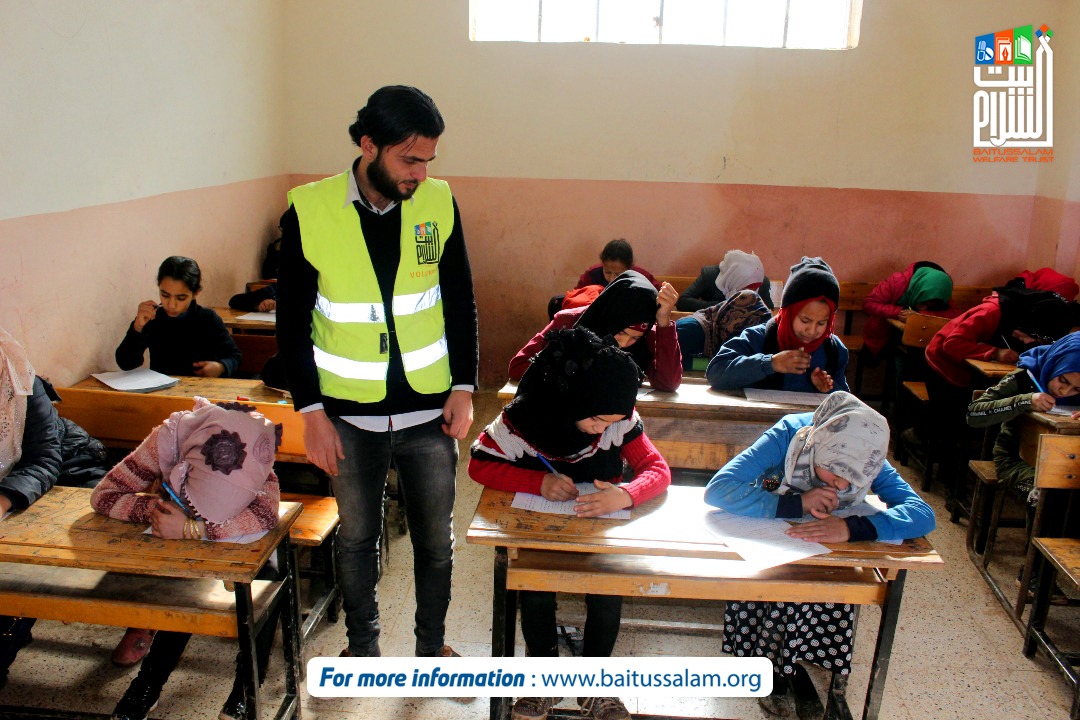 Baitussalam_Org's tweet image. Baitussalam volunteers conducting examinations in Abdul Hamit School for Syrian Children.
Partner: @DiyanetVakfi
.
.
#RebuildSyria #SupportSyrianChildren #HelpSyria
#education #watersupply #foodbank #shelter #medicalaid #syria
#ambulancesrvice #syrianrefugees #breadplant
