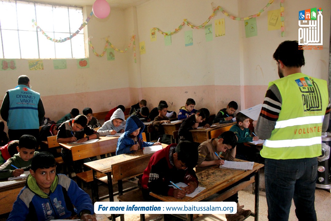 Baitussalam_Org's tweet image. Baitussalam volunteers conducting examinations in Abdul Hamit School for Syrian Children.
Partner: @DiyanetVakfi
.
.
#RebuildSyria #SupportSyrianChildren #HelpSyria
#education #watersupply #foodbank #shelter #medicalaid #syria
#ambulancesrvice #syrianrefugees #breadplant