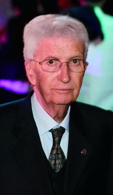 actapediatrica's tweet photo. Hoy despedimos con tristeza a José Mayoral, fundador y presidente de honor de Ediciones Mayo y precursor de la prensa profesional médica y sanitaria española. DEP https://t.co/iGUzHWF2xK https://t.co/CXx5e7r5at