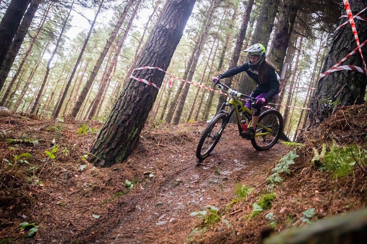 flowmtbapparel tweet media