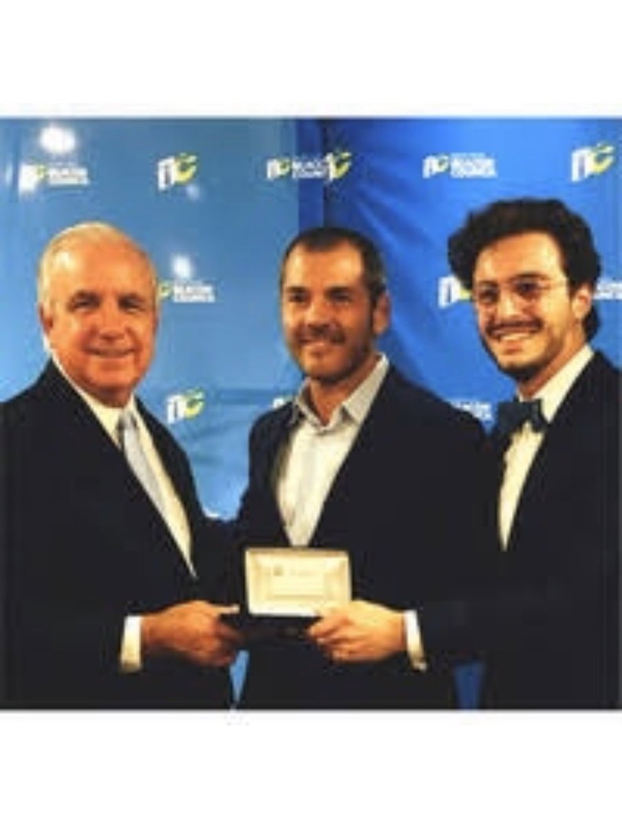 msshlogistics's tweet photo. Great meeting yesterday with Matthieu Merchadou Melki and @georgelevy from @FL_Blockchain ! Its an honor to work with such an awesome organization!

We look forward to offering the Blockchain certification to our students very soon!

#iammiamisprings #miamimoves @Prologis https://t.co/Y4JqY14Hz6