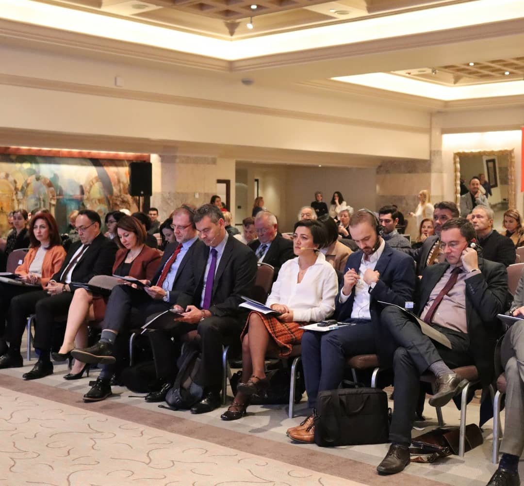 cuforsmes's tweet photo. @turkonfed ev sahipliğindeki toplantı AB Delegasyonu, T.C. Dışişleri Bakanlığı, T.C. Ticaret Bakanlığı ve @TUSIAD'ın katılımlarıyla gerçekleştirildi.

#siviltoplumdiyaloğu #siviltoplumsektörü #kobileriçingümrükbirliği #gümrükbirliği #cuforsmes #abprojeleri #türkonfed https://t.co/Ixsu9gsl2e