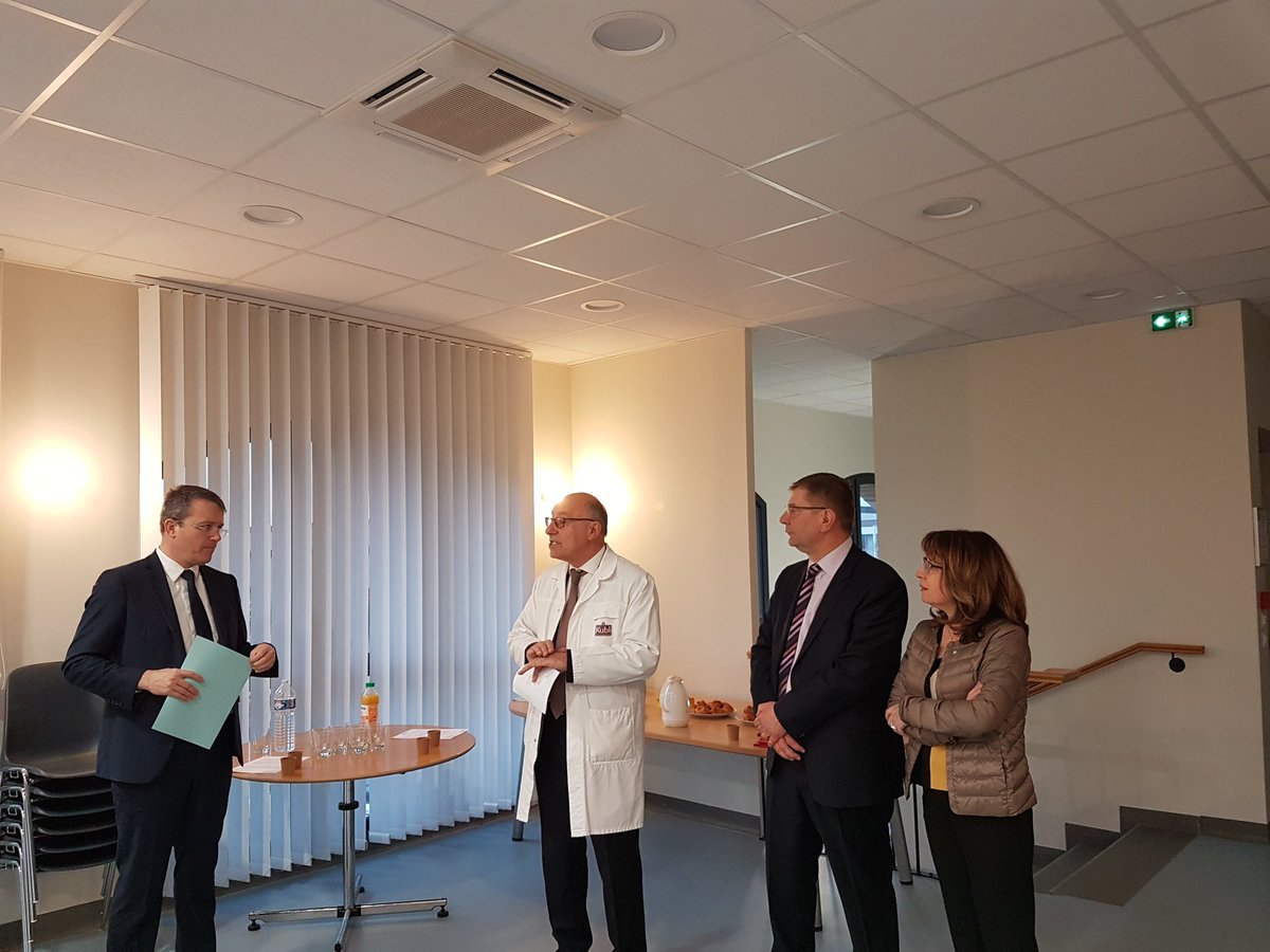 MathildeLenart_'s tweet photo. Visite de l'entreprise Kubli ce matin, confiseur traditionnel et entreprise du patrimoine vivant avec @durovray et @imbertpatrick @EssonneDev #essonne #patrimoine https://t.co/imypqjnv7p