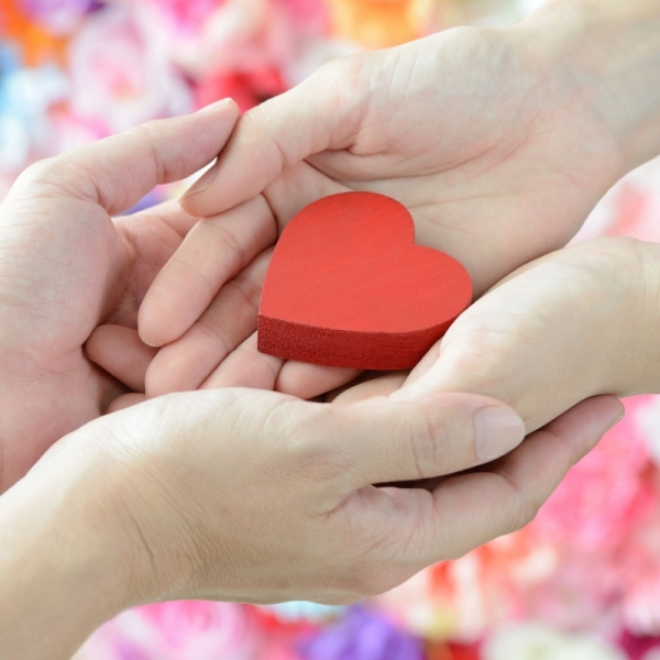 Treballes de cuidador/a de persones grans? El Centre de Dia Vincles de l'<a href="/EixFortPienc/">Eix Fort Pienc</a> ofereix un complet servei d'assessorament i suport psicològic als cuidadors/es per fer front a situacions complicades durant la cura de la persona dependent

+info 👇
ow.ly/f69950xUOiF