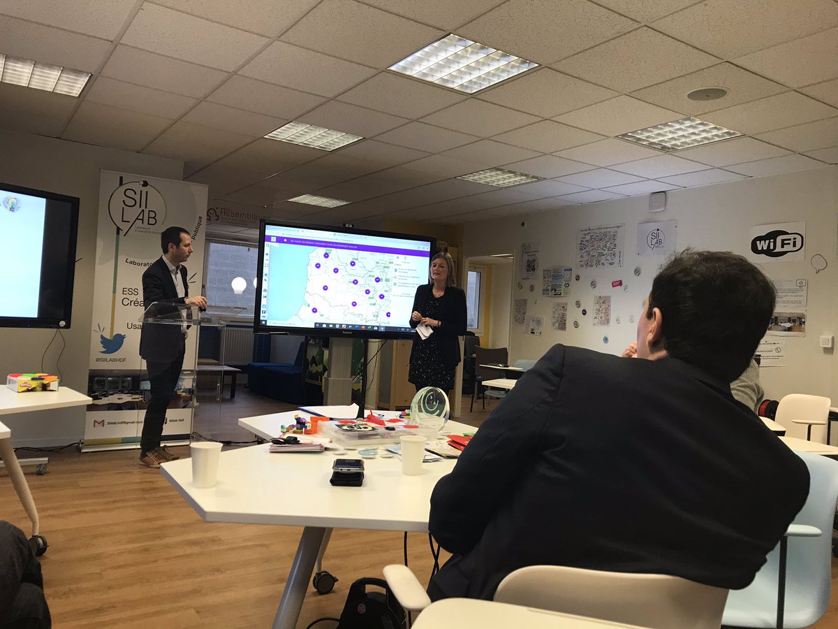 Visite de Cédric O à Lille. Présentation de la carte interactive du Siilab à la DRJSCS