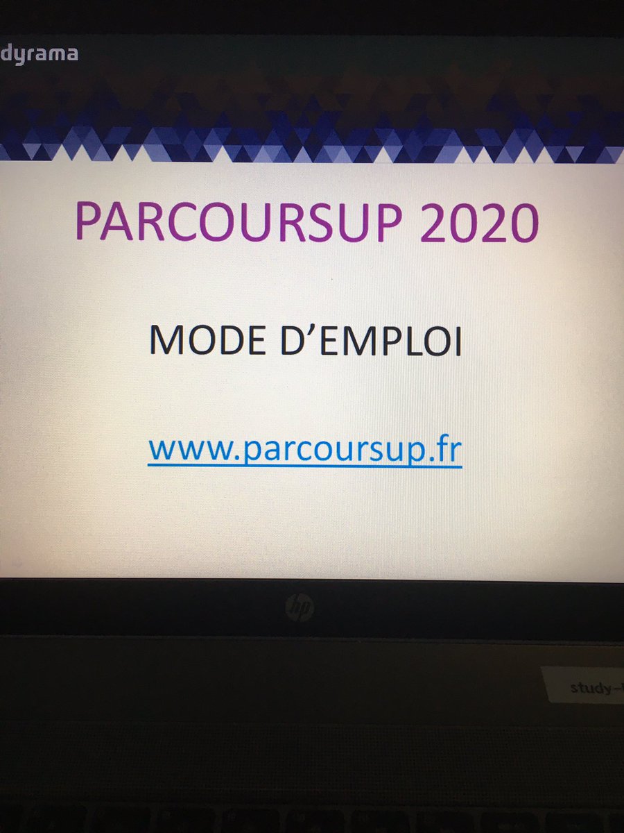 JulieMleczko's tweet photo. #Parcoursup
Dans moins de 10 mn je vous explique tout ce que je sais sur Parcoursup ! RDV en salle de conférence au #SalonStudyrama #Formatheque @nantesfr https://t.co/QkNhEaijAz