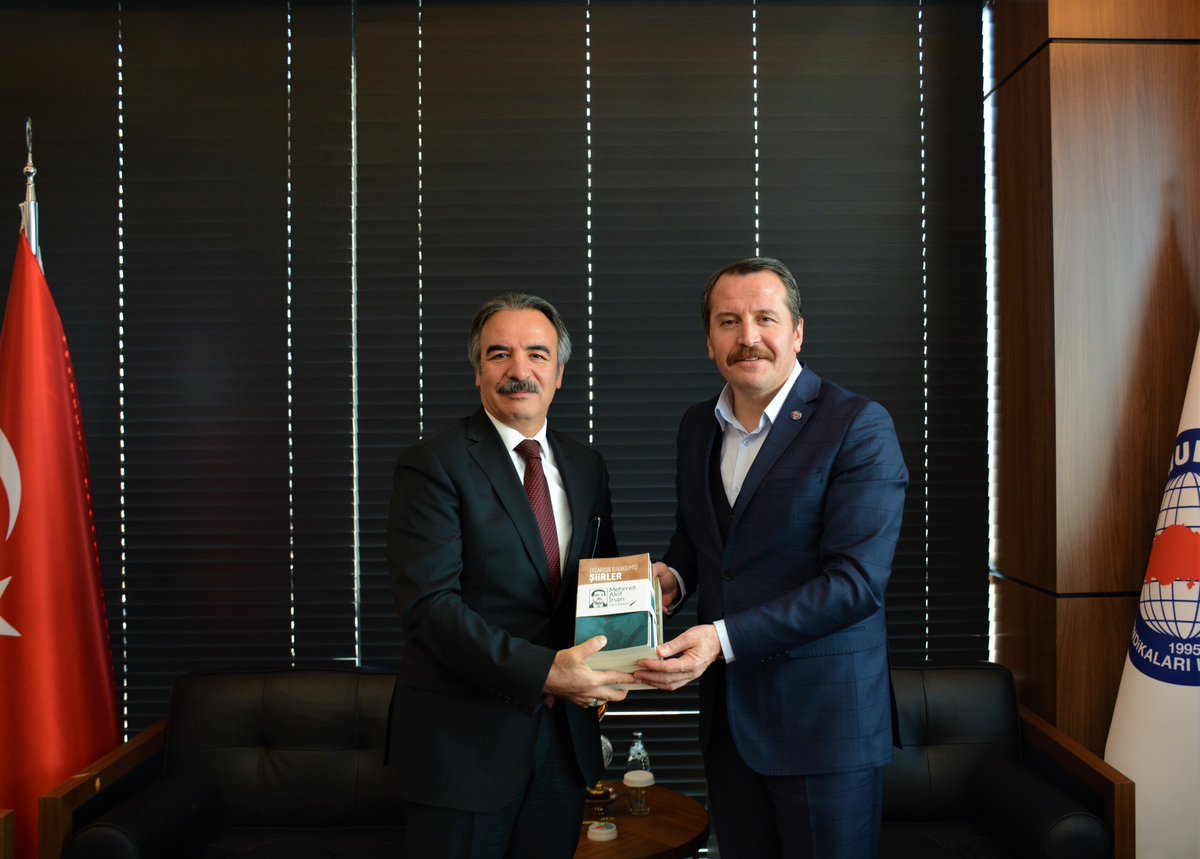 nevukurumsal's tweet photo. Nevşehir Hacı Bektaş Veli Üniversitesi (NEVÜ) Rektörü Prof. Dr. @mazharbagli, "Bektaşilik ve Sarı Saltuk" Temalı Uluslararası Sempozyum Planlama Toplantısına Katıldı.
https://t.co/3f4yFSqLk2
#NEVÜ #AraBul https://t.co/QKw9xu4FCm