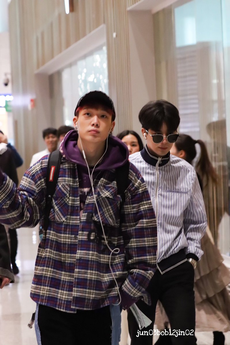 jun03bob12jin02's tweet photo. 200117 ICN

#iKON #아이콘 #바비 #김지원 #BOBBY https://t.co/QaefydzAKO