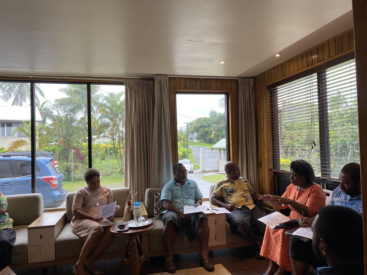 PIDF01's tweet photo. PIDF had a very fruitful talanoa this afternoon addressing and discussing issues on #ViolenceAgainstWomen with Hon Minister @MereseiniRakui1 Ambassador @amena_yauvoli of @MsgSecretariat, @ElisabethHoll17 https://t.co/oqD7BxL57N