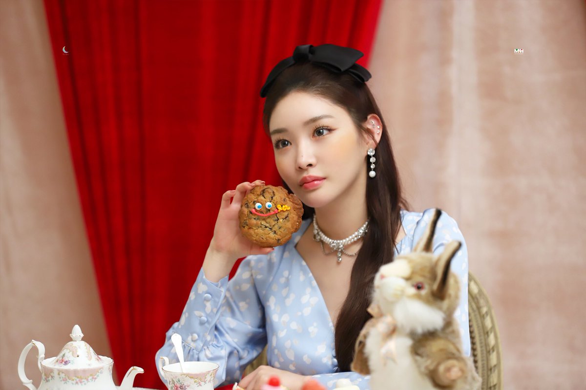 CHUNGHA THAILAND #IOI_10th🍦 tweet media