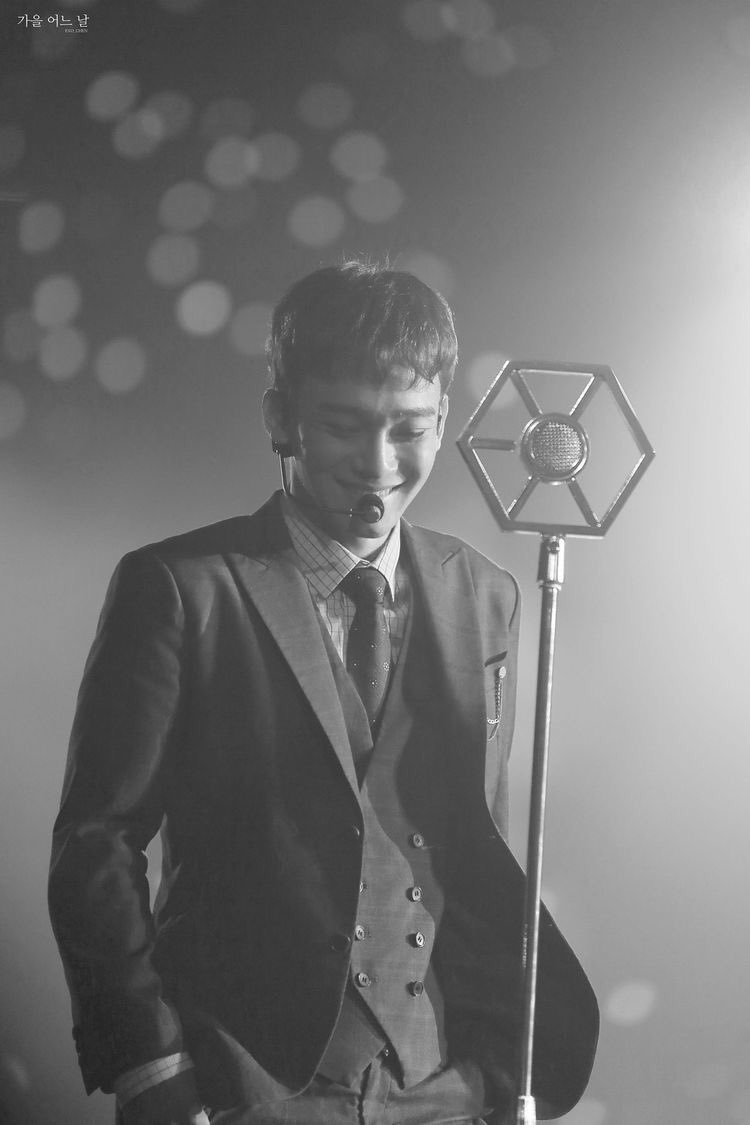 daeryjn's tweet photo. @ForChenUnion C - Chen is
H - Humble 
E - Everyone
N - Now stan him and shower him with lots of love 🧚🏽‍♀️🧚🏽‍♀️🧚🏽‍♀️

🤣
#종대_안에_첸_있다 
#엑소엘이_지킬_첸과_종대 https://t.co/JTV1ZpCrYX