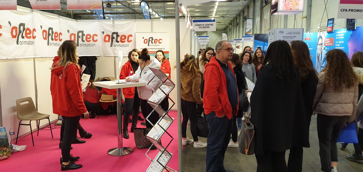 formationaftec's tweet photo. [FORUM DE L'ORIENTATION]
Toute l'équipe d'AFTEC FORMATION vous accueille pendant deux jours au #Parc des #Expos de Tours pour répondre à toutes vos questions ! 🎓😉

#aftec #formationaftec #apprentissage #orleans #tours https://t.co/uLI3erzxaC