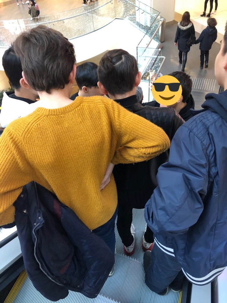 Karneleri aldık kankikerle akıyoruz 😎#karnegünü