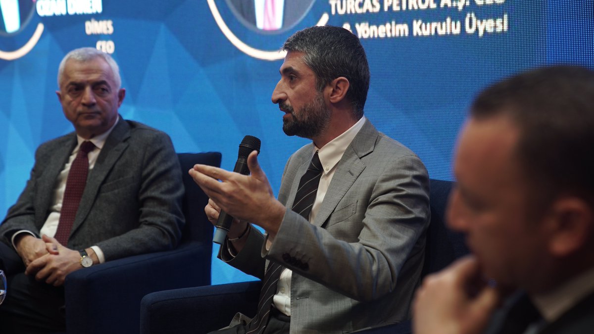undpturkiye's tweet photo. @turkonfed @TUSIAD @diclesifed @claudiotomasi_ @Visa_TR @kureselamaclar @umitnazliboyner #İsimiYonetebiliyorum eğitiminde #Hedefleriçinişdünyası YK üyelerinin katıldığı Aile Şirketleri ve Kurumsallaşma panelindeyiz. @yaseminacik moderatörlüğünde Şükrü Ünlütürk, @ozandiren, Batu Aksoy aile şirketlerinin kurumsallaşma ve markalaşma süreçlerindeki deneyimleri aktarıyor. https://t.co/Kxk5AG9KoQ