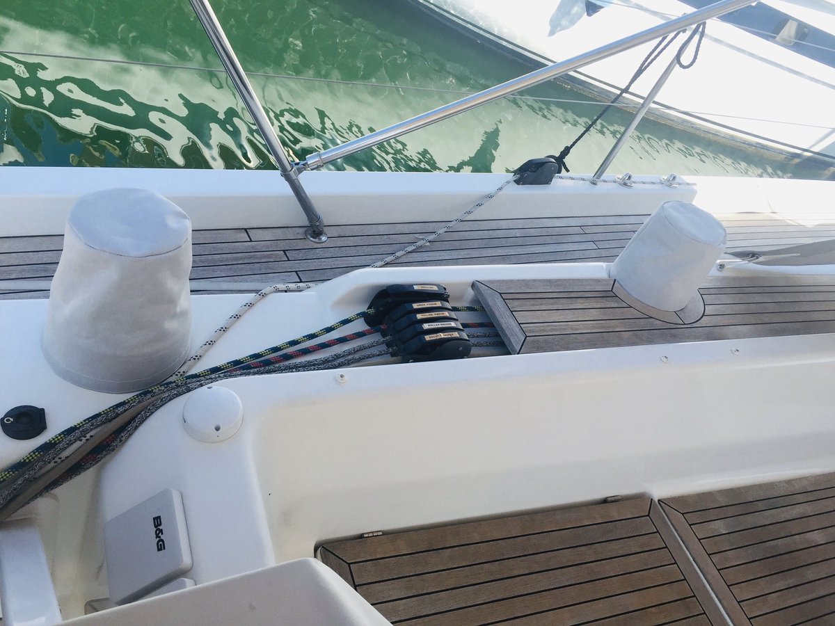 confnauticas's tweet photo. Fundes winches entregades 
Feina ben feta : client satisfet 👌😃
Bon cap de setmana  i bon fred  ! 

Si voleu sol.licitar un pressupost , recordeu enviar-nos e mail a : 
confeccionesnauticas@gmail.com 

#confeccionesnauticas #nautica #sitges #capotes #fundas #nàutica #tapicería https://t.co/Sz0nxJ2NHJ
