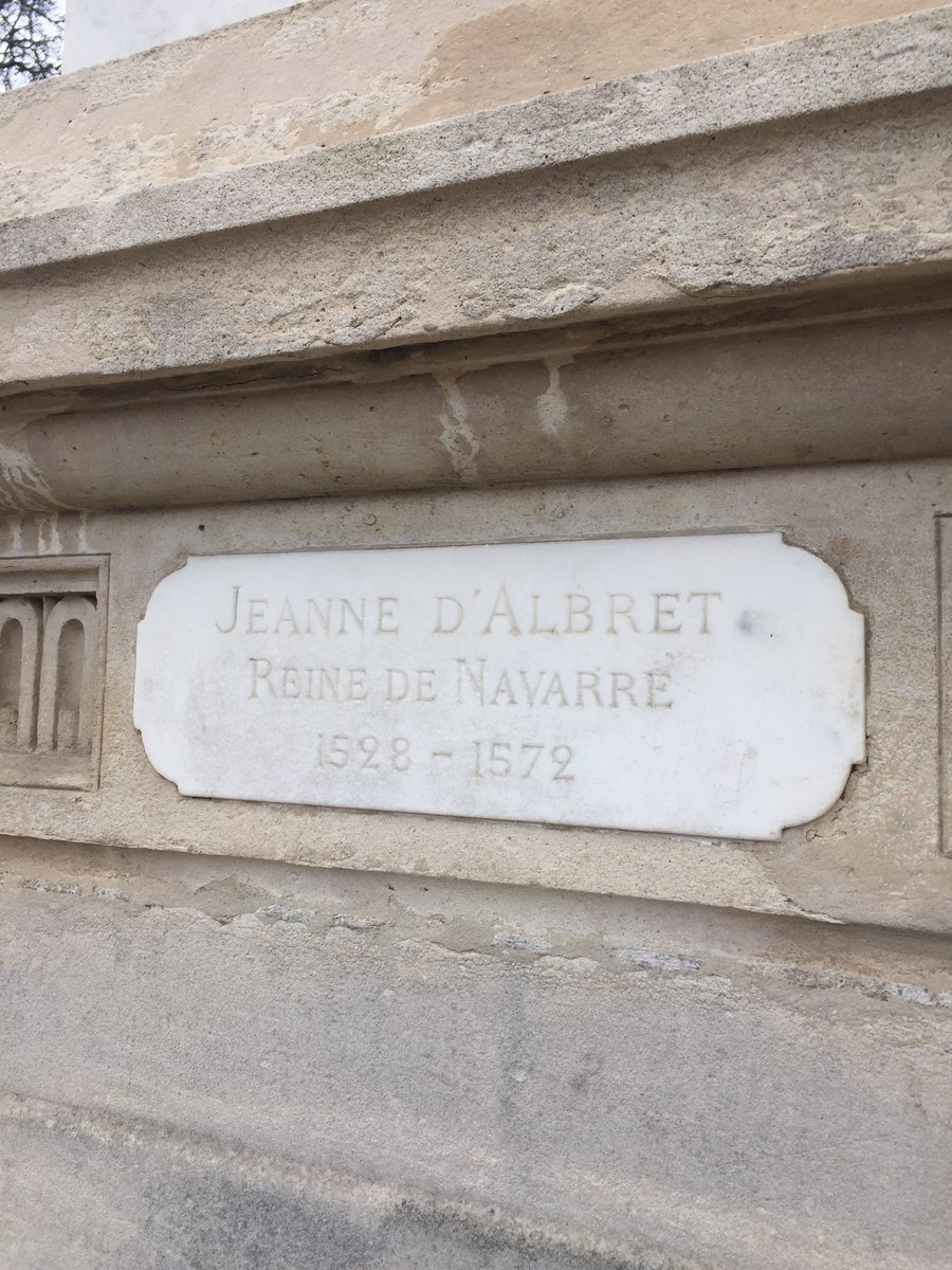 Dites <a href="/MusJeanneAlbret/">Musée Jeanne Albret</a>, va falloir arrêter de me suivre partout hein.
A moins que ce ne soit l’inverse ? 🤔
Bisous 😘