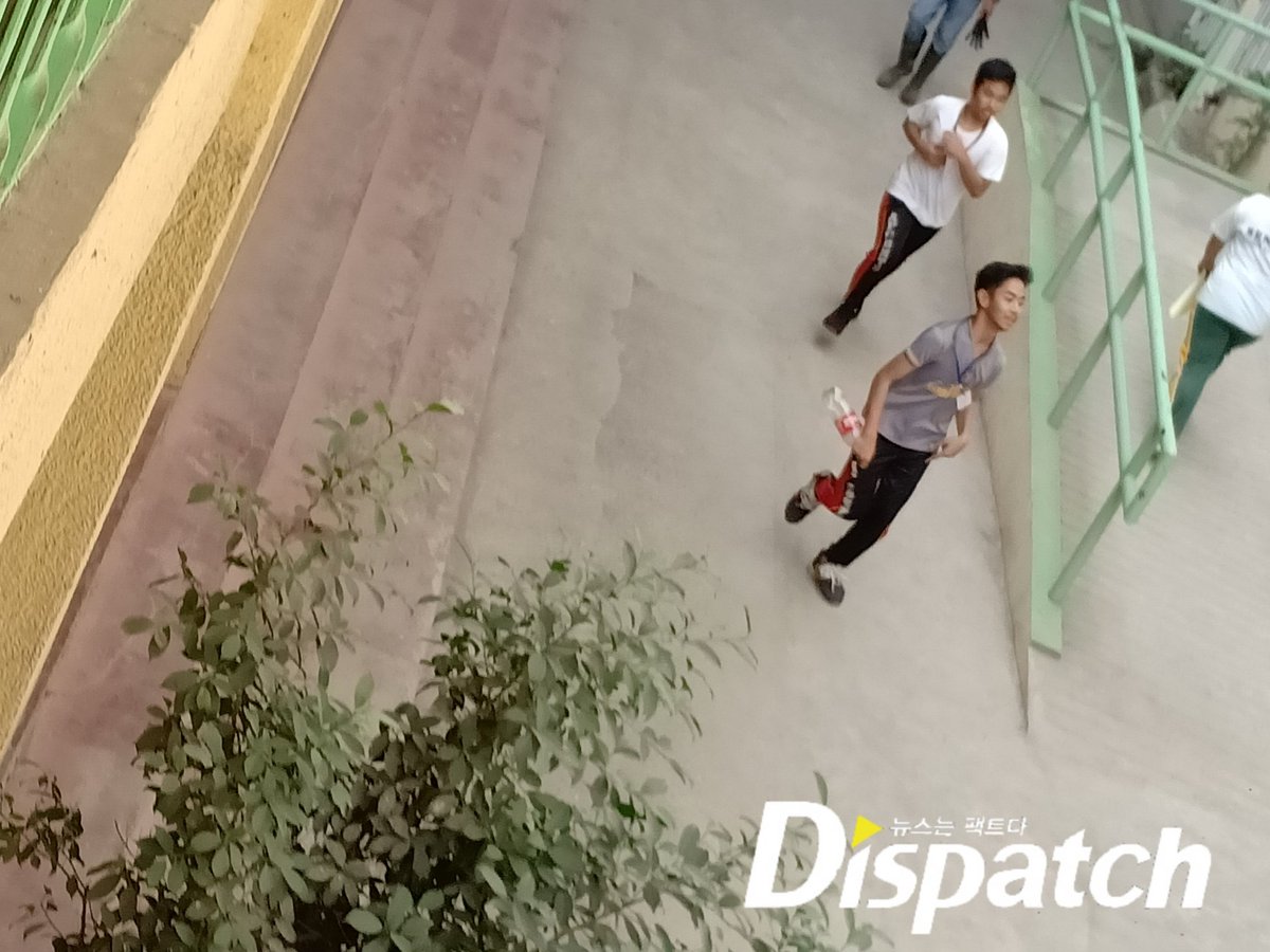 alter_dijj's tweet photo. โฅ๏ธโจ
#DISPATCH #disptatchkorea
#koreadispatch #KoreanUpdates
#Grade10 #G10 #DENMARK
#denmark #dispatchnews https://t.co/wggASaYqSQ