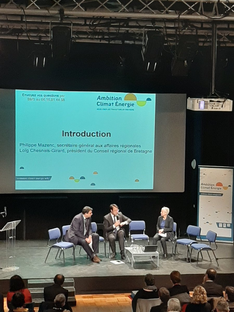 Maxledain's tweet photo. [EN DIRECT] Conférence bretonne de la transition énergétique. Les vœux du Président de Région plein d'ambition. 
@ABOWindFrance #transitionenergetique #bzh https://t.co/IbjckFNcc4