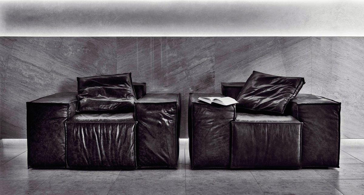 DesignLABlt's tweet image. A leather model, that makes your business more comfortable💼
✔️Sofa MELIA
⚠️designlab.lt
📬info@designlab.lt
#IndustrialDesign #design #interior #designLABlt #interiordesign #DesignThinking #decor #Inspiration #designerswanted #loft #modern #furniture #office #sofa