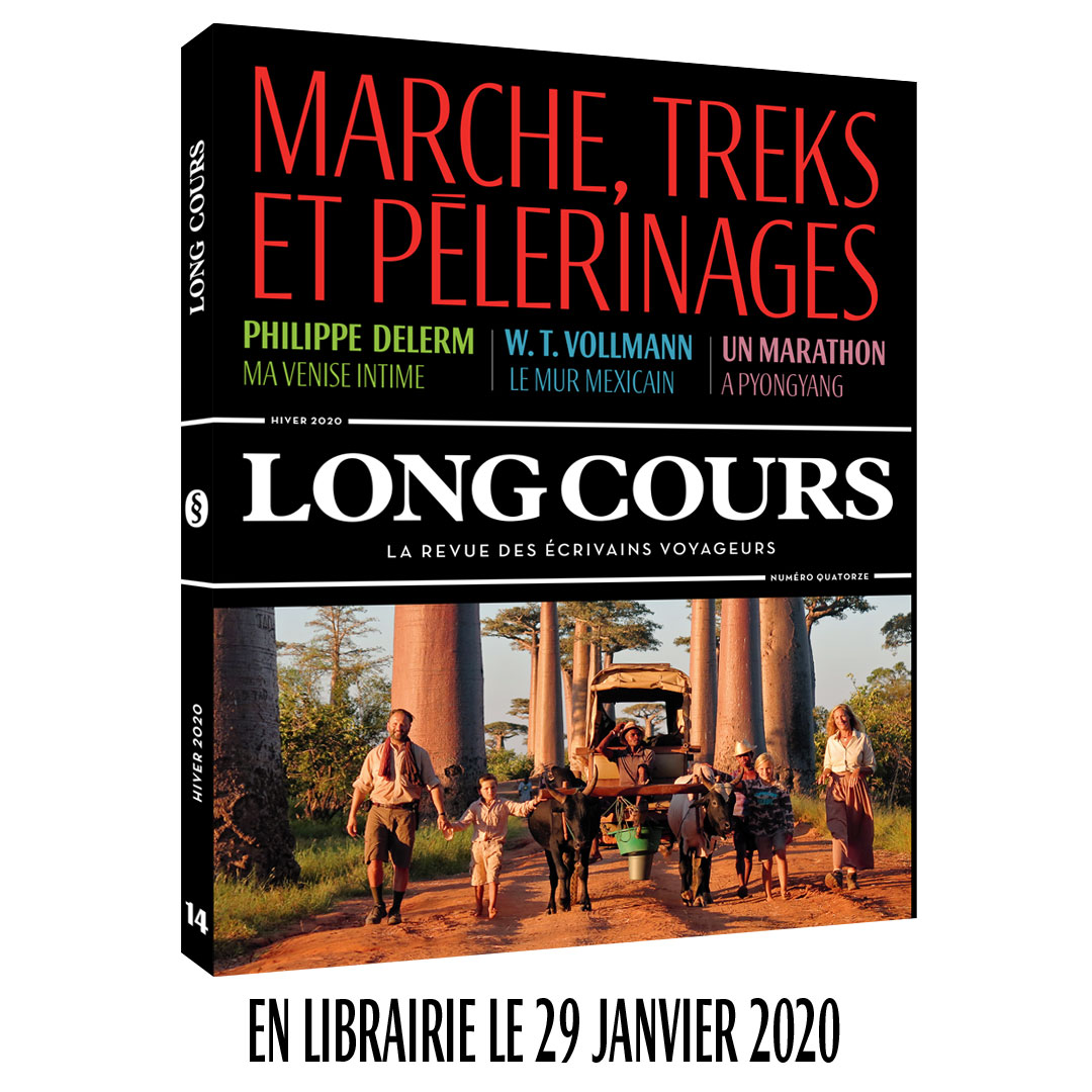 Long_Cours's tweet photo. 🌎🌴Voici en avant-première la couverture du numéro 14 de Long Cours,à paraître le 29 janvier.Rendez-vous en librairie et en Relay pour de nouveaux voyages..🌴🌎 @EdLObservatoire @tristansavin @relaycom #trekking #marche #randonnée #pélerinage #travel #tourism #librairie #paysage https://t.co/a6DNhe0FsD