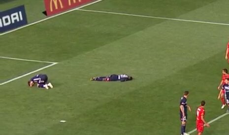 TheRealALM's tweet image. Hans Moleman present: Men getting hit by football #ADLvMVC