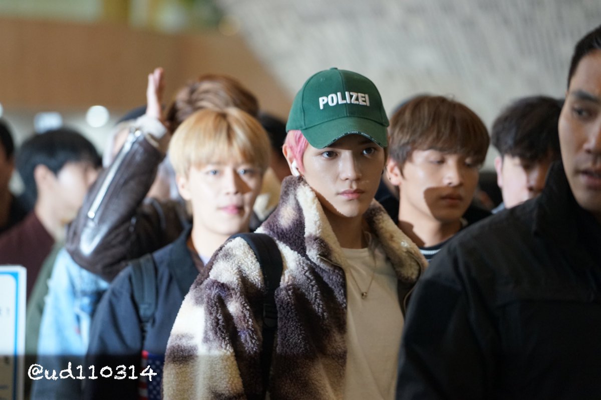 ud110314's tweet photo. 200117 GMP 

#태용 #TAEYONG #テヨン 
#NCT #NCT127 https://t.co/hjVJ39G50N