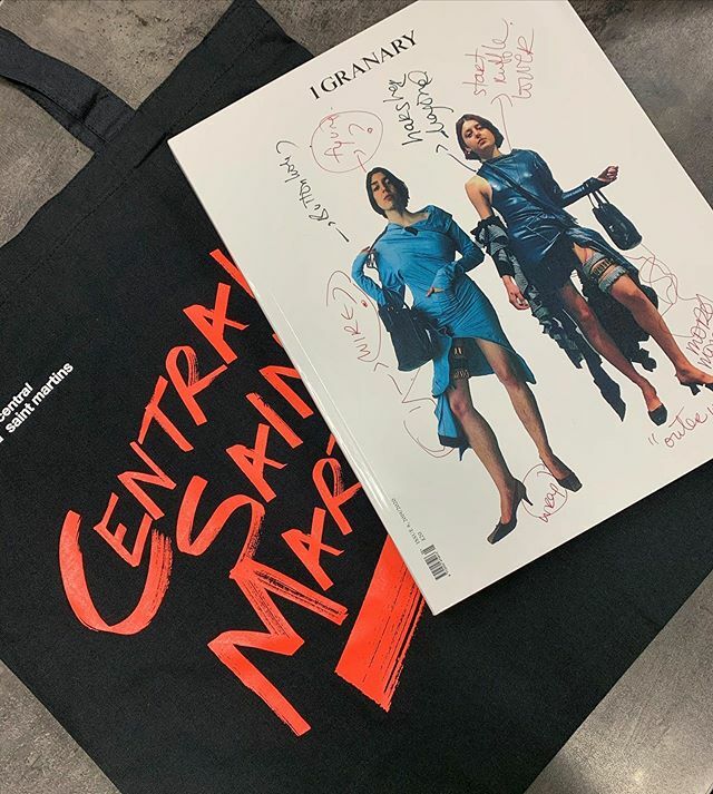csm_shop's tweet photo. 1 Granary and CSM Totes are in store now!
.
#csm #centralsaintmartins #mycsm #1granary @1granary https://t.co/bczctWcNxq https://t.co/ZBcX7MVCAj