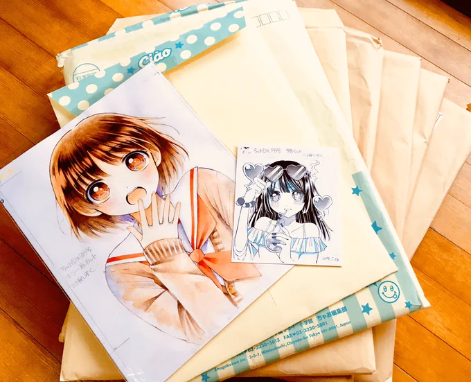これまでの原稿とイラストカットが返ってきました📮✨

1番古いものだと2年ぶりくらい。今読み返すと、描いていた時の状況や聞いていた音楽などがふと蘇り、不思議な気持ちです。 