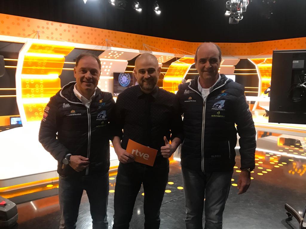 Gracias a <a href="/teledeporte/">Teledeporte</a> por darnos la oportunidad de contar nuestra experiencia en el <a href="/dakar/">DAKAR RALLY</a>.
..................................
<a href="/PromygesRally/">PROMYGES RALLY TEAM</a>
<a href="/ActionServiceVa/">Action Service</a>
<a href="/Promyges/">Promyges</a>
<a href="/ARB4x4/">ARB 4x4 Accessories</a>
<a href="/ciudadautomovil/">Ciudad del Automóvil</a>
<a href="/AyuntamientoVLL/">Ayto. de Valladolid</a>
<a href="/Dip_Va/">Diputación de Valladolid</a>
<a href="/Garmin_Iberia/">Garmin Iberia</a>
<a href="/autocaravanasno/">AutoCaravanas Norte</a>
<a href="/Autoverde4x4/">Autoverde4x4</a>
<a href="/PargroupMan/">ParGroup</a>