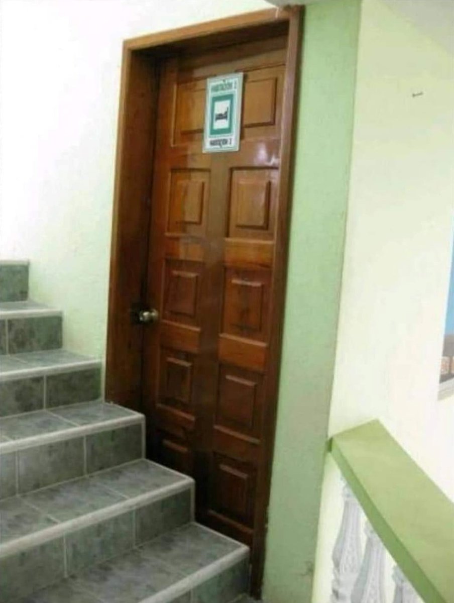 SandfordLtd's tweet photo. Friday humour :) 

@onthetoolstv 
#DIY #constructionuk #builders #engineers #plumbers #electricians #humour #spotted https://t.co/13jwbW4NiS