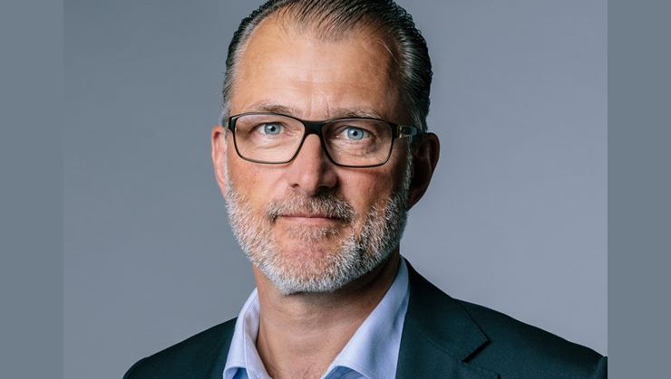 ProfessionalCom's tweet photo. NTT DATA DACH mit neuer Führungsspitze.  Stefan Hansen folgt Swen Rehders mit Wirkung zum 01.02.2020 als neuer CEO NTT DATA DACH. https://t.co/2ImM95KjKT #business #unternehner #technology #tech https://t.co/NI0a583bo1