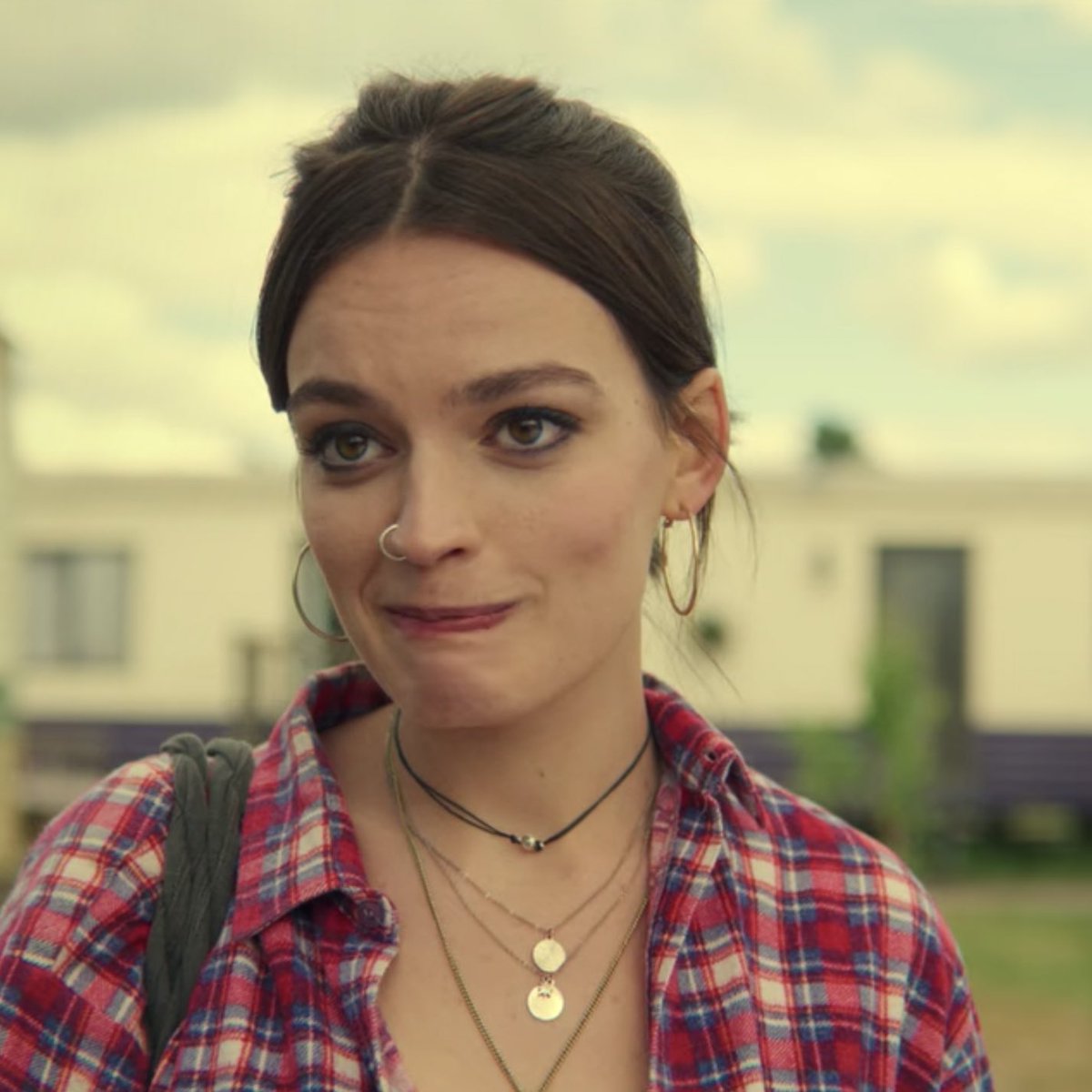 earpscorp's tweet photo. if otis doesn’t get with her i gladly will #sexedication https://t.co/yczz6DMIA4