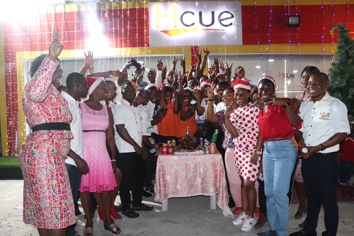 hcue_catering's tweet photo. The backbone of any organization is her staff, the driver, the cooks, the cleaners, the doorman, the manager, the director... all are the gears that keep the engine rolling, keeping us afloat and making sure we serve you better... 

Hcue is US and we are Hcue! 
#hcue #restaurant https://t.co/EkbPJbu3ON