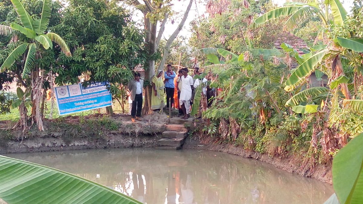 humanaidint's tweet photo. Pond fishing is a key livelihood activity in #CycloneBulbul affected villages of West Bengal, which got adversely affected during the cyclone. Under the @HCL_Foundation project, #HAI and Sabuj Sangha organised a training on pond cleaning and fishing in South 24 Pargana district. https://t.co/12BEo8I550