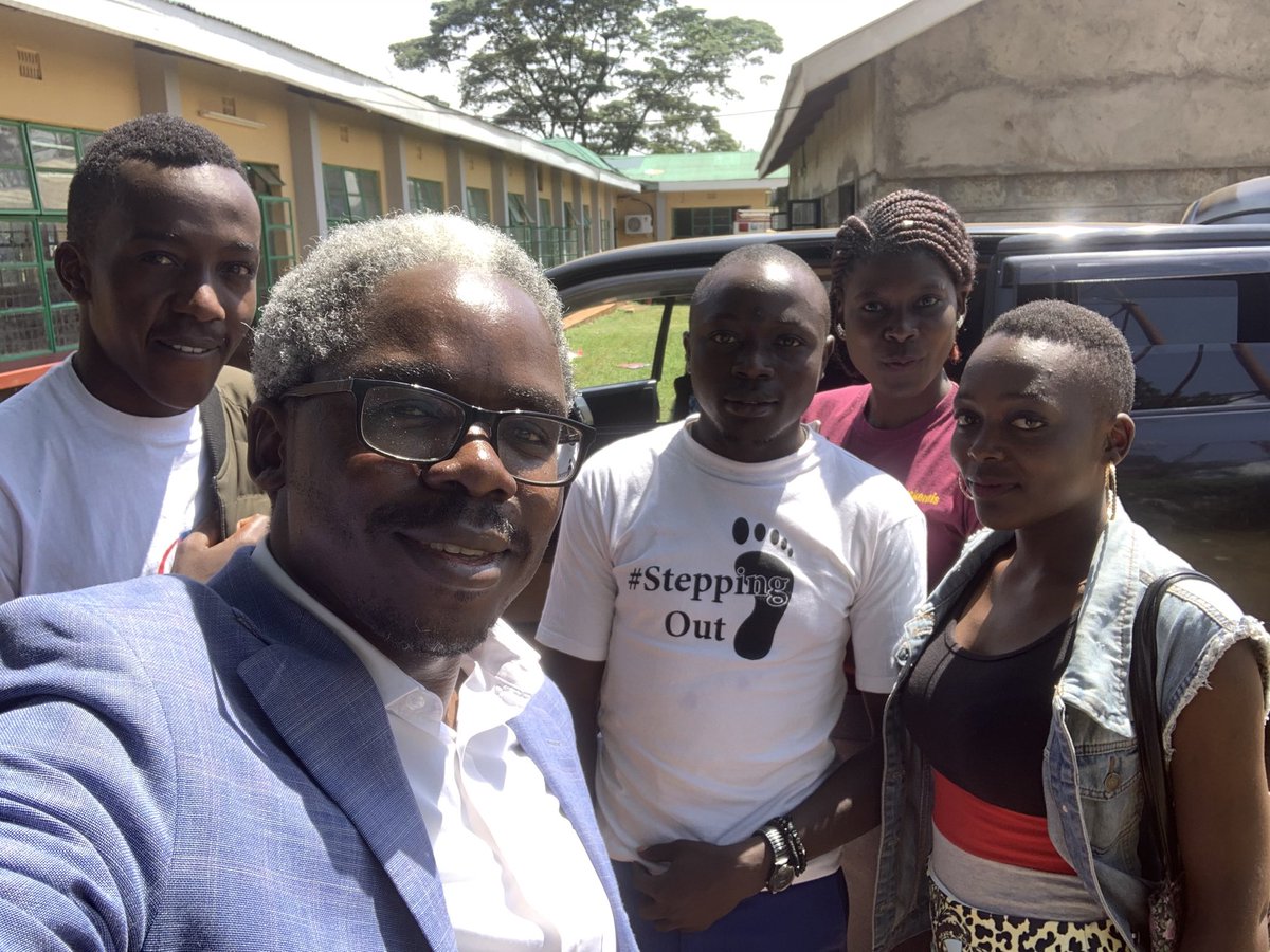 After the mental health Taskforce hearing in Kakamega, I had the opportunity to hang out with these mental health advocates from Masinde Muliro University of Science and Technology. #LetsTalk ⁦@citiesRISE⁩ ⁦@moitreyeesinha⁩ ⁦@cphdev⁩