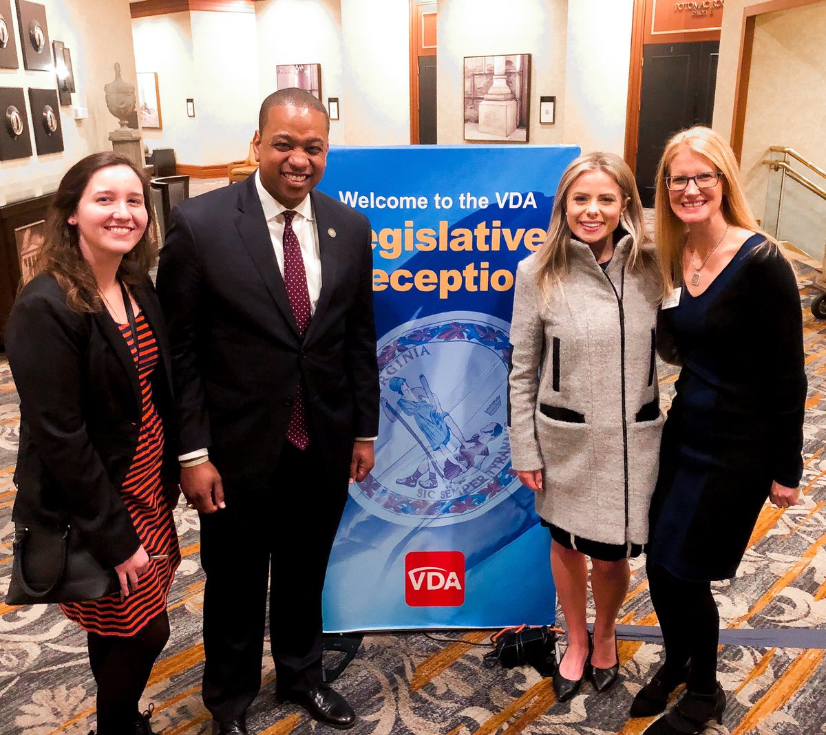 VCUASDA's tweet image. We had a great time last night at the VDA legislative reception with @VDAFoundation and our Virgina legislators, including @FairfaxJustin #VDALobbyDay #teledentistry #ASDAadvocacy