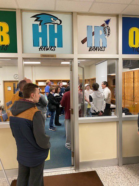 cpkcareercenter's tweet photo. Recruitment Night was a huge success! Itβs now time to apply for next year! See your high school counselor today! #CCC2020 #c2the3 https://t.co/Nj7cEyxot2