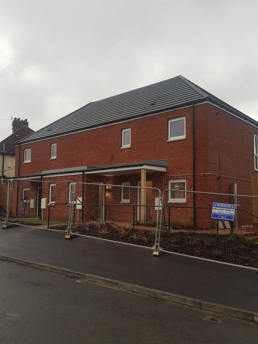 floorspuma's tweet photo. Phase 1 ready for handover today on a scheme in ely cardiff 12 flats all complete in @TarkettUK lvt and vinyl #pumafloors #housing #lvt #vinyl https://t.co/rsIGxheh7Y