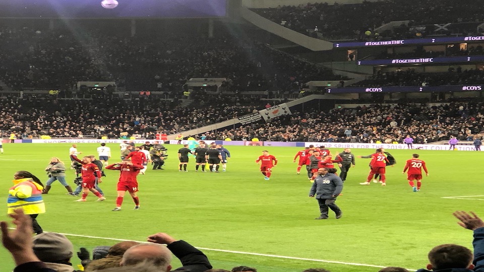 LiverbirdsN's tweet photo. 🎉 DRAKT-KONKURRANSE 🎉

Har du lyst å vinne en Liverpool- drakt? Alt du trenger å gjøre er:

1. Følg @LiverbirdsN og @CoolbetNorge
 
2. Kommenter sluttresultat + minst 1 målscorer Liverpool vs United.

3. Retweet denne tweeten.
@LFCSCN @LFC #Liverpool 

Lykke til!♥️ https://t.co/1oWnh48iUA